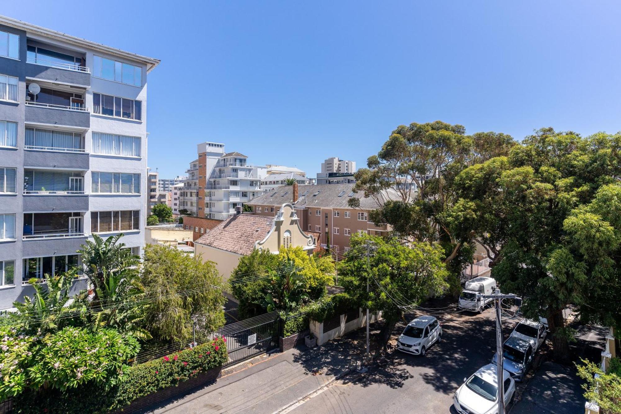 301 Marvol On Hall Cape Town
